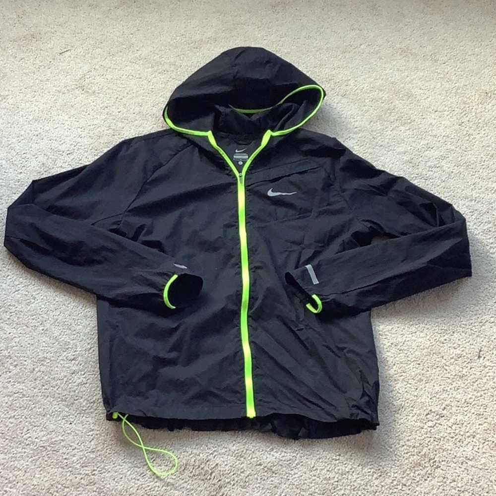 Nike reflective running jacket, Women’s Large,  NWOT